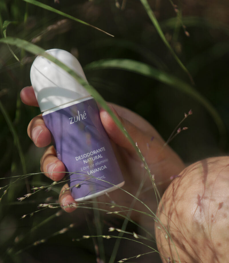¿Por qué tus axilas tienen mal olor? Desodorante de lavanda
